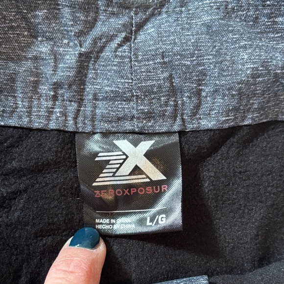NWOT ZeroXposur Men's Dark Gray Snow Pants - Picture 2 of 13